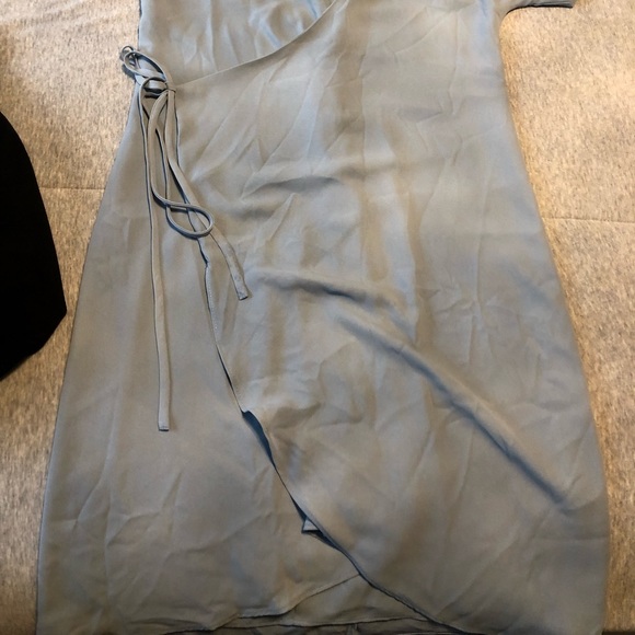 Babaton Dress XXS Worn Once - Picture 2 of 3